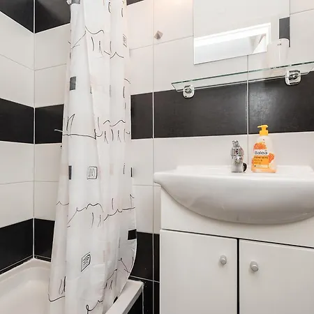 Appartement Vinka *